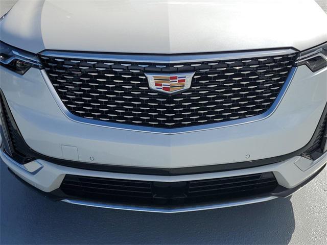 new 2025 Cadillac XT6 car, priced at $61,665