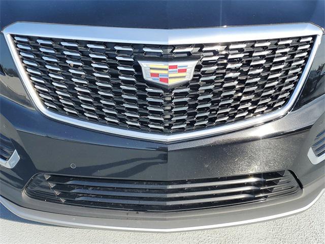 used 2022 Cadillac XT5 car, priced at $29,895