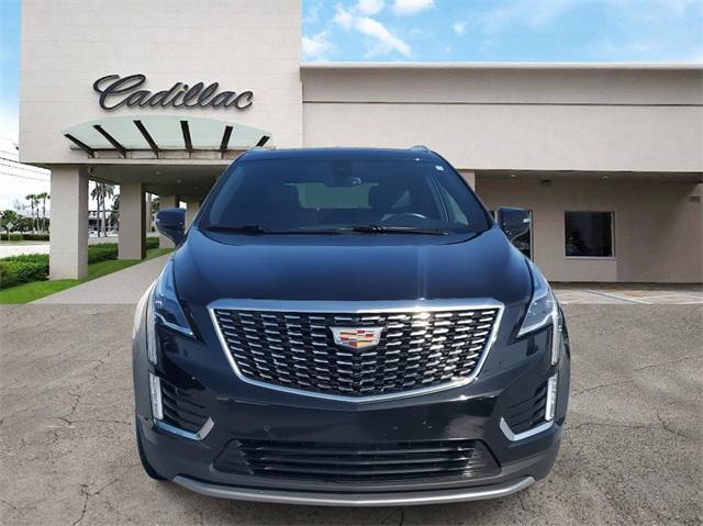 used 2022 Cadillac XT5 car, priced at $29,895