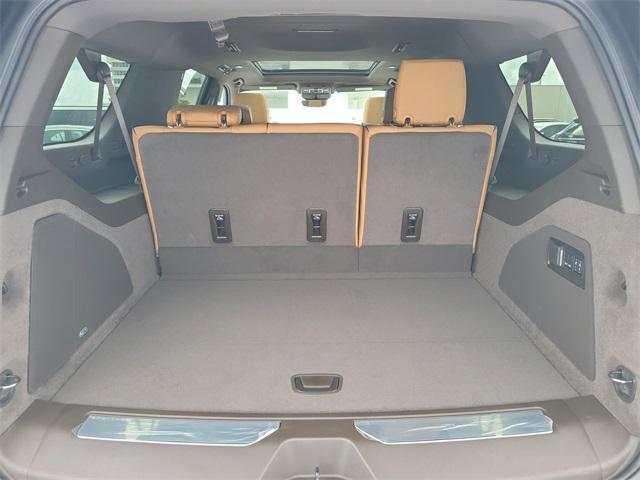 new 2026 Cadillac Escalade ESV car, priced at $112,270