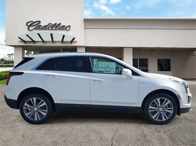 new 2025 Cadillac XT5 car, priced at $54,215