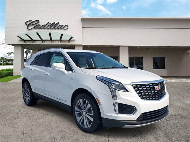 new 2025 Cadillac XT5 car, priced at $54,215