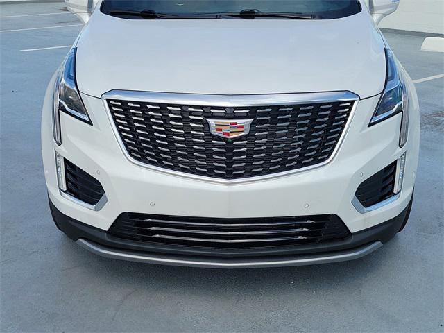 used 2024 Cadillac XT5 car, priced at $40,700