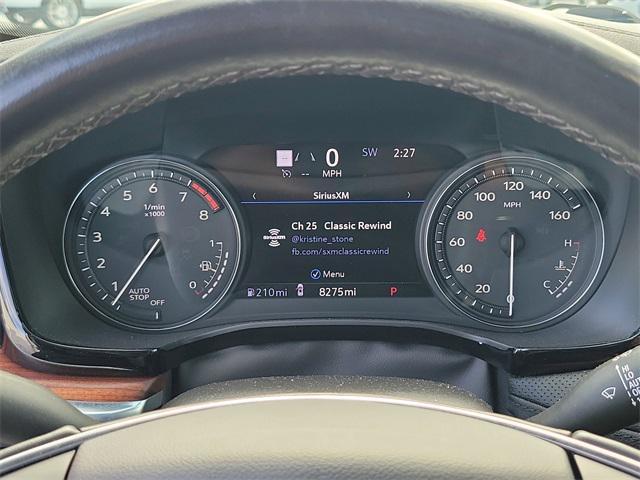 used 2024 Cadillac XT5 car, priced at $40,700