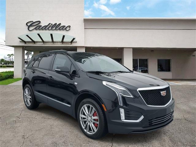 new 2025 Cadillac XT5 car, priced at $60,714