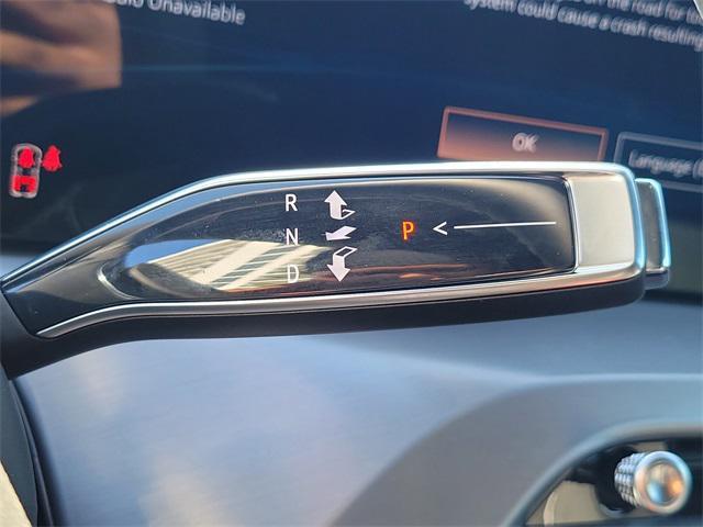 new 2026 Cadillac VISTIQ car, priced at $79,715