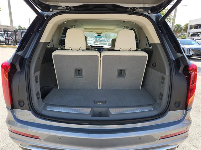 new 2025 Cadillac XT6 car, priced at $59,940