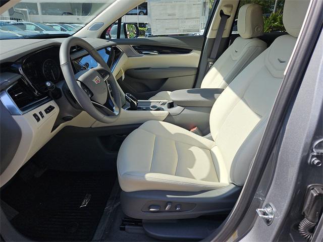 new 2025 Cadillac XT6 car, priced at $59,940
