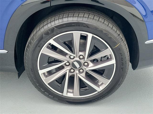 new 2026 Cadillac VISTIQ car, priced at $81,015