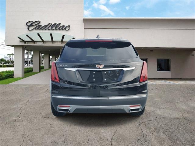 new 2025 Cadillac XT5 car, priced at $58,390