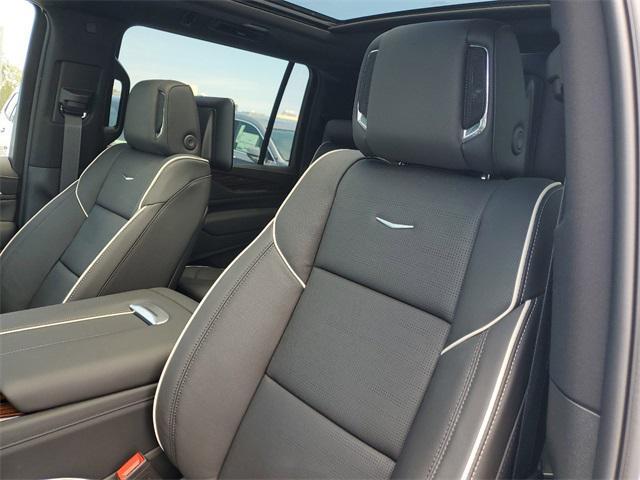 new 2024 Cadillac Escalade ESV car, priced at $104,560