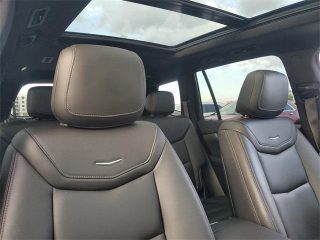 used 2022 Cadillac XT6 car, priced at $31,995