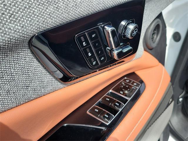 new 2025 Cadillac OPTIQ car, priced at $58,915