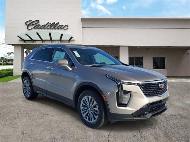 new 2025 Cadillac XT4 car, priced at $42,615