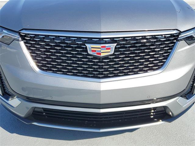 new 2025 Cadillac XT6 car, priced at $50,885