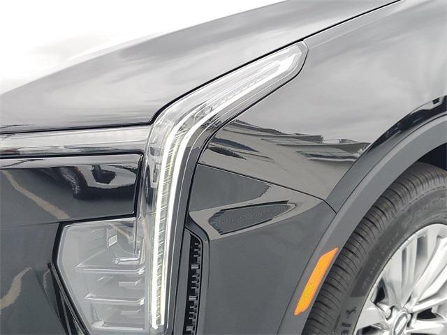 new 2025 Cadillac XT4 car, priced at $45,865