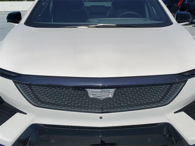 new 2025 Cadillac OPTIQ car, priced at $60,115