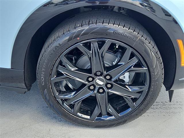 new 2025 Cadillac OPTIQ car, priced at $63,109