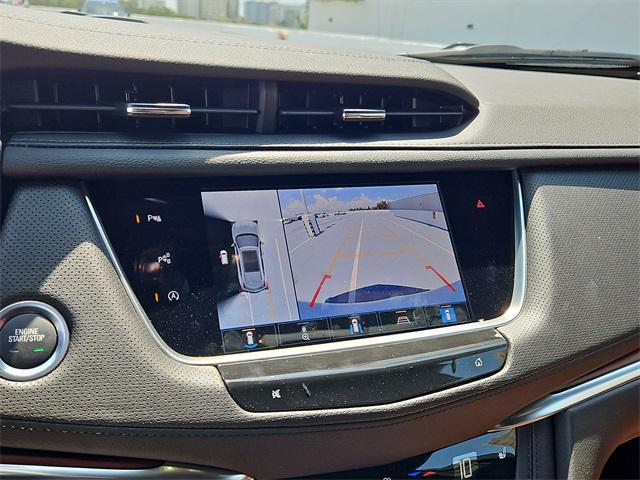 new 2025 Cadillac XT5 car, priced at $57,790