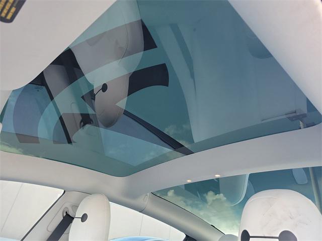 used 2021 Tesla Model 3 car, priced at $22,300