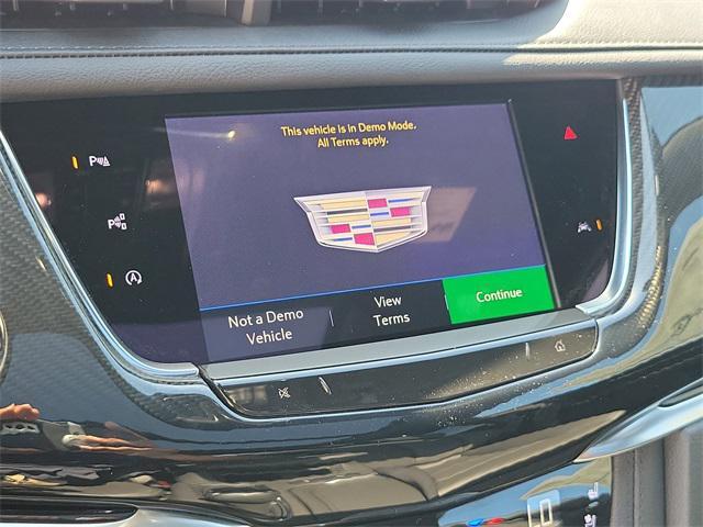 new 2025 Cadillac XT6 car, priced at $69,443