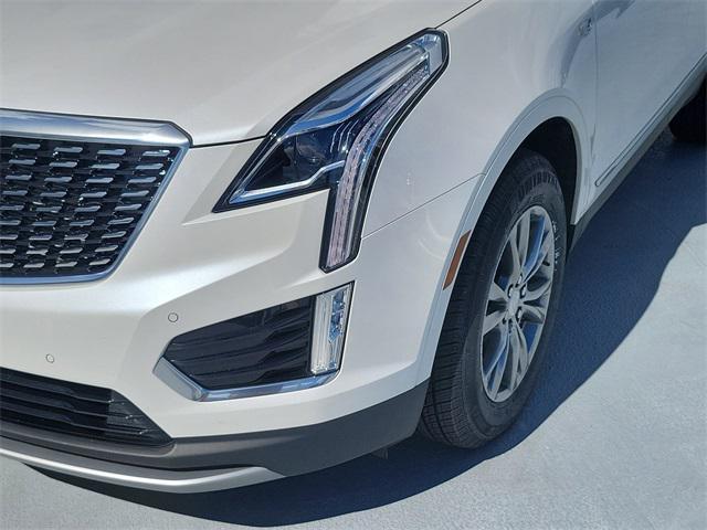 used 2021 Cadillac XT5 car, priced at $28,794