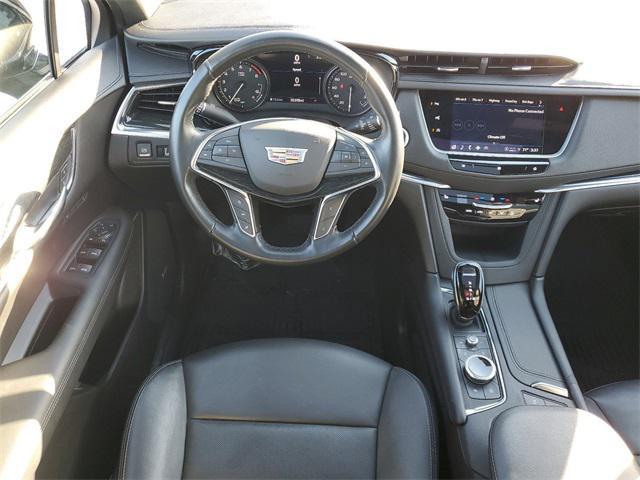 used 2021 Cadillac XT5 car, priced at $31,995