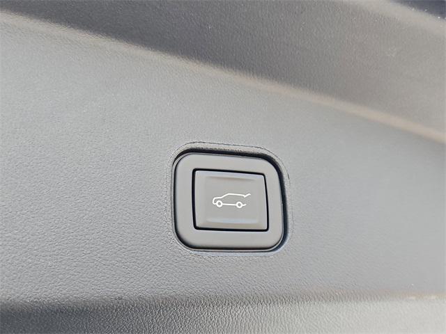 new 2025 Cadillac LYRIQ car, priced at $61,115