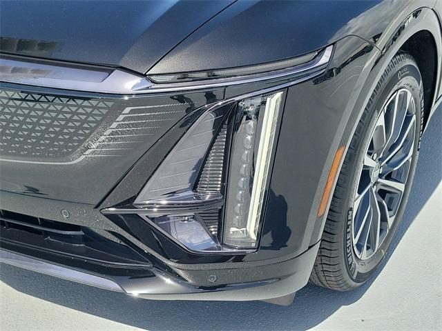 new 2025 Cadillac LYRIQ car, priced at $61,514