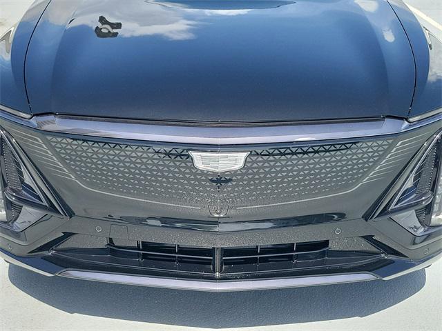 new 2025 Cadillac LYRIQ car, priced at $61,514