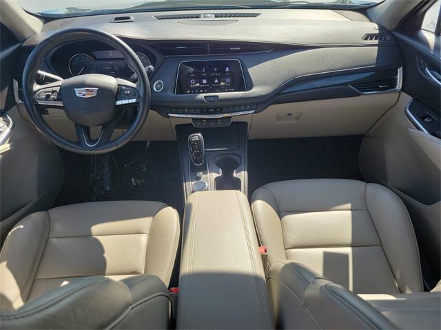used 2022 Cadillac XT4 car, priced at $26,799