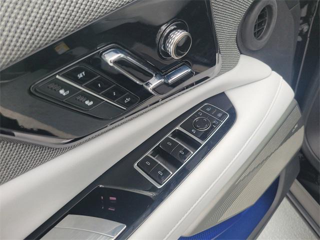 new 2025 Cadillac OPTIQ car, priced at $55,215