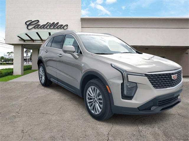 new 2025 Cadillac XT4 car, priced at $42,615