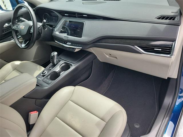 used 2019 Cadillac XT4 car, priced at $19,900