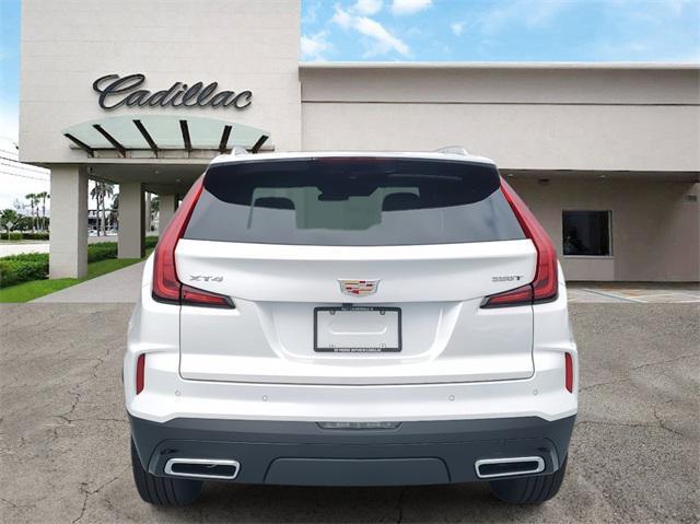 new 2025 Cadillac XT4 car, priced at $44,090