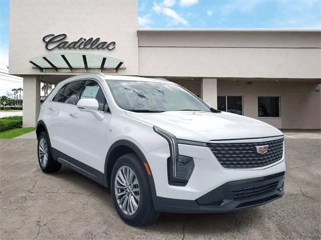 new 2025 Cadillac XT4 car, priced at $44,090