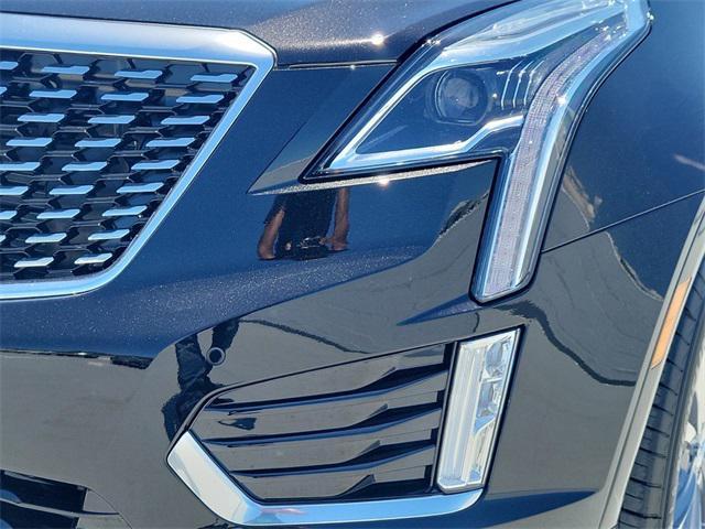 new 2024 Cadillac XT5 car, priced at $52,215