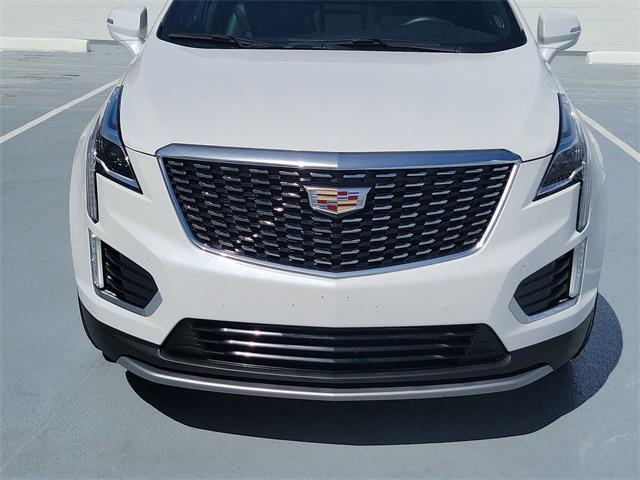 used 2023 Cadillac XT5 car, priced at $36,500