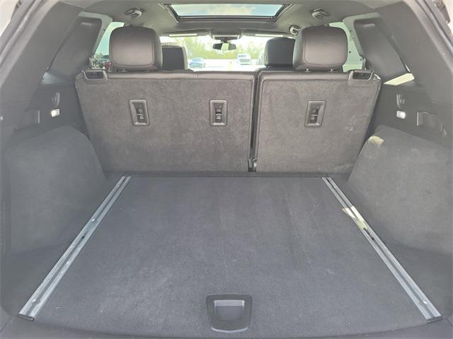 used 2023 Cadillac XT5 car, priced at $36,500