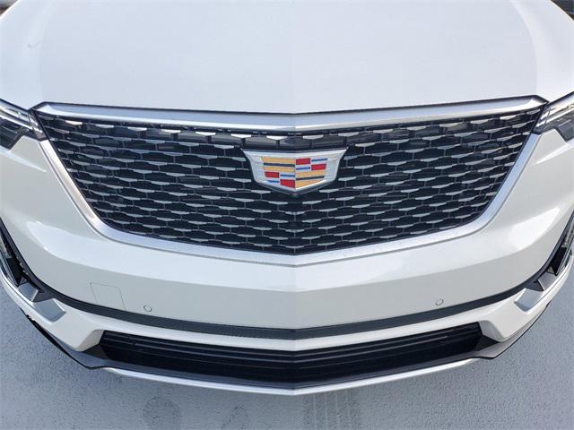 new 2025 Cadillac XT6 car, priced at $61,165