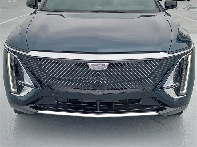 new 2025 Cadillac LYRIQ car, priced at $61,540