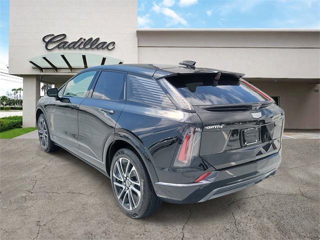 new 2025 Cadillac OPTIQ car, priced at $57,389