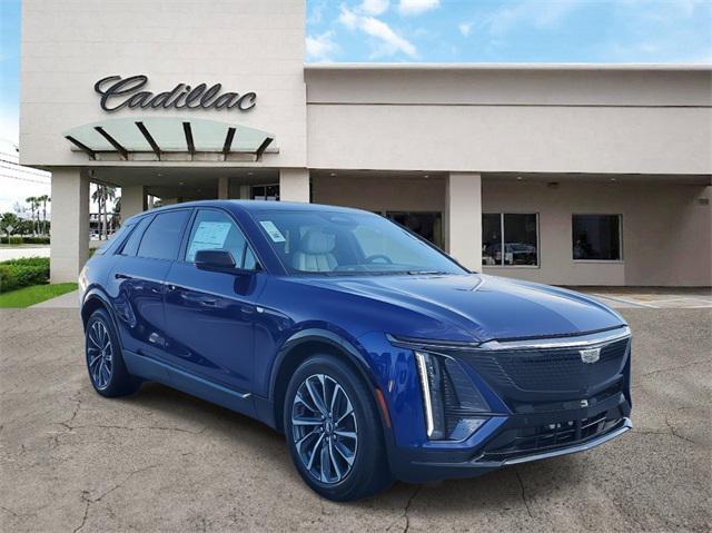 new 2025 Cadillac LYRIQ car, priced at $61,115