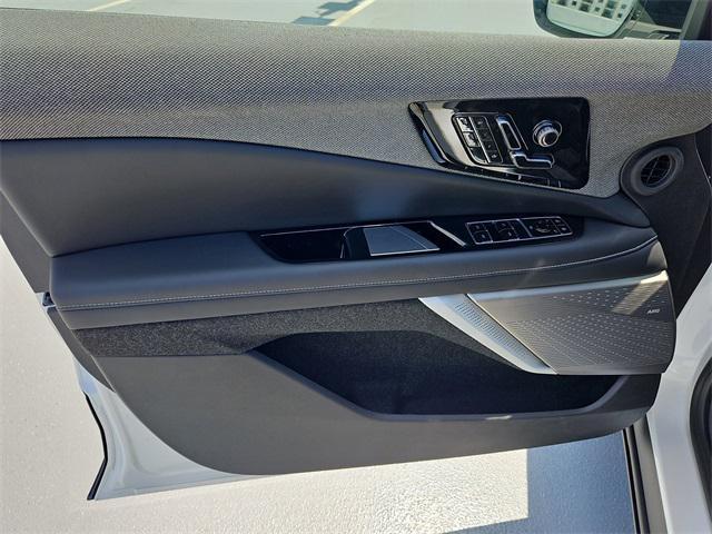 new 2025 Cadillac OPTIQ car, priced at $56,815