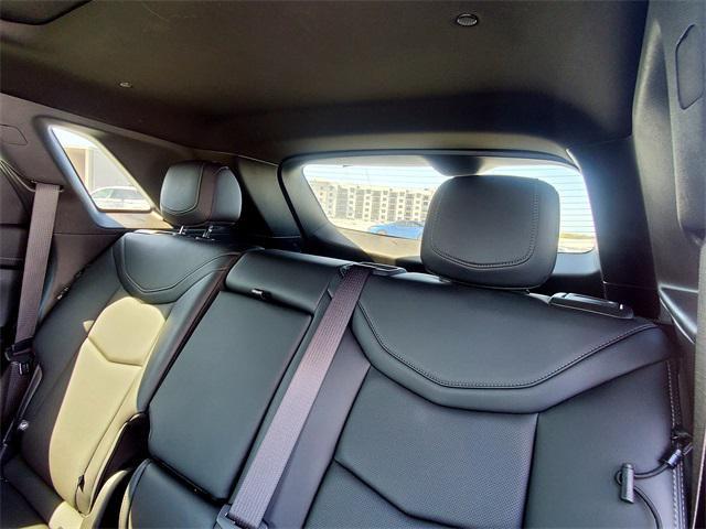 used 2021 Cadillac XT5 car, priced at $25,400