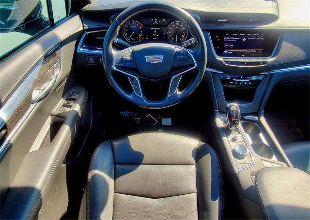 used 2021 Cadillac XT5 car, priced at $25,400