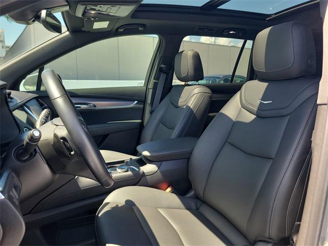 used 2023 Cadillac XT6 car, priced at $31,867