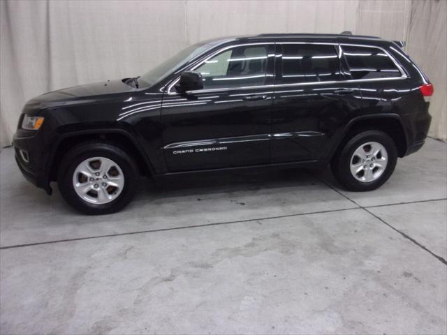 used 2016 Jeep Grand Cherokee car, priced at $17,990