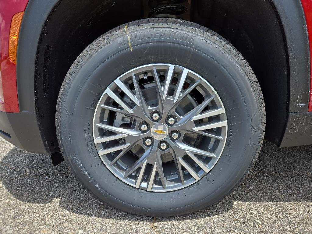 new 2025 Chevrolet Traverse car