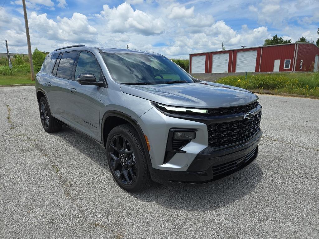 used 2024 Chevrolet Traverse car, priced at $57,999